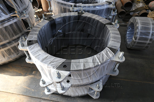 高品質(zhì)的<a href=http://www.xinligd.com target=_blank class=infotextkey>橡膠接頭</a>