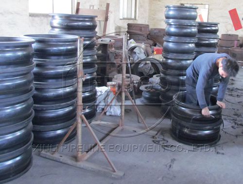 耐負(fù)壓橡膠接頭物美價廉