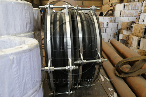 可曲撓<a href=http://www.xinligd.com target=_blank class=infotextkey>橡膠接頭</a>套的什么定額