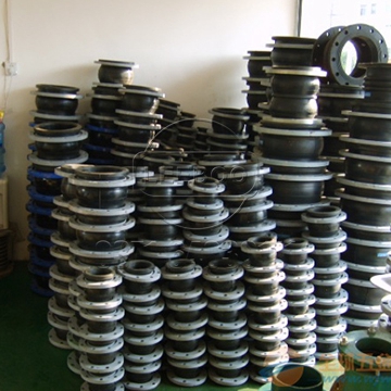 大口徑翻邊橡膠管接頭滿足了電力工程項目的使用