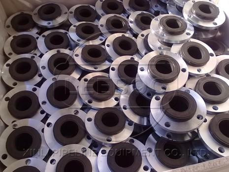 不銹鋼<a href=http://www.xinligd.com target=_blank class=infotextkey>橡膠接頭</a>發(fā)貨實圖