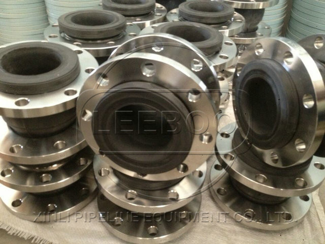 不銹鋼<a href=http://www.xinligd.com target=_blank class=infotextkey>橡膠接頭</a>發(fā)貨圖